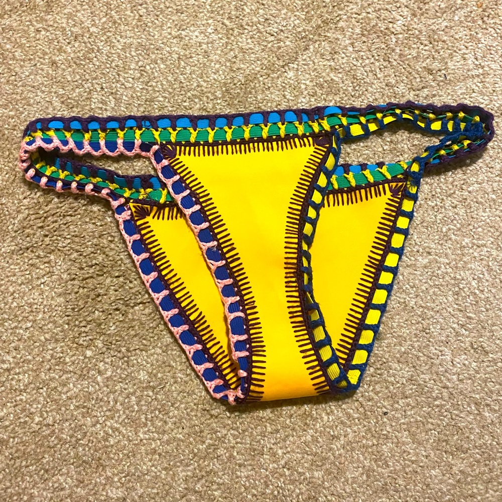 M KIINI yellow bottoms only